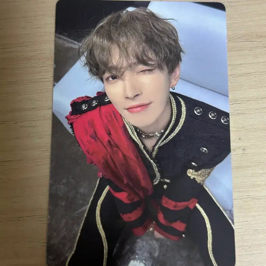 [BUNJANG] ATEEZ Hongjoong Photocard / 에이티즈 홍중 포카