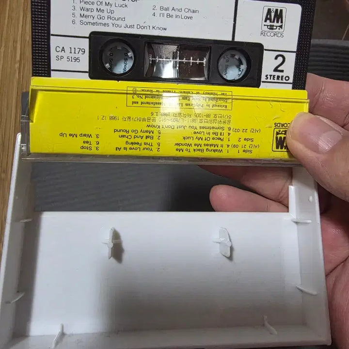 [BUNJANG] Sam Brown Stop! Cassette Tape / 샘 브라운 Stop! 카세트 테이프
