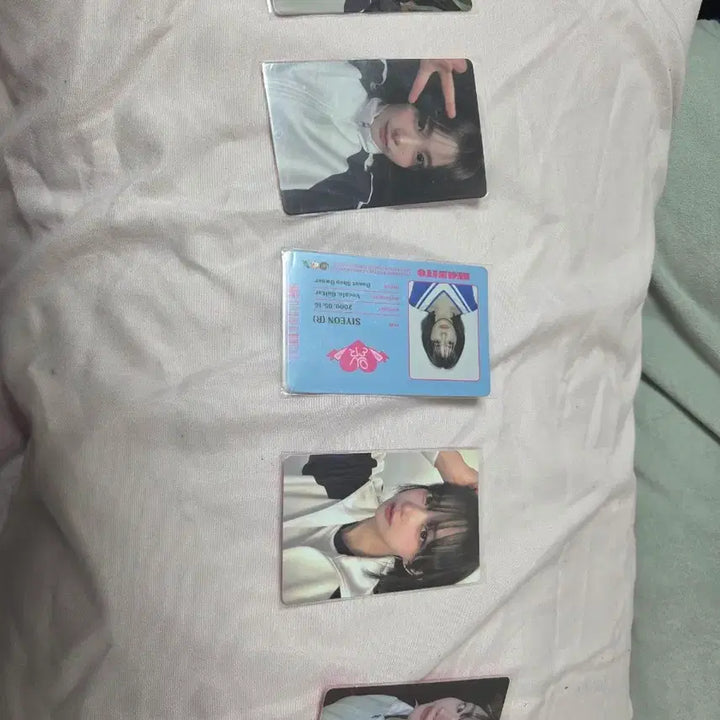 [BUNJANG] QWER Manito Album Bundle Set with Photocard / QWER 마니또 앨범 포카 포함 일괄판매