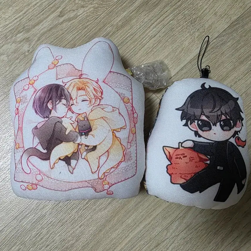 [BUNJANG] Lookism Cushion Keyring &amp; Lee Rin Badge Bundle Set / 내스급 쿠션키링, 이린뱃지