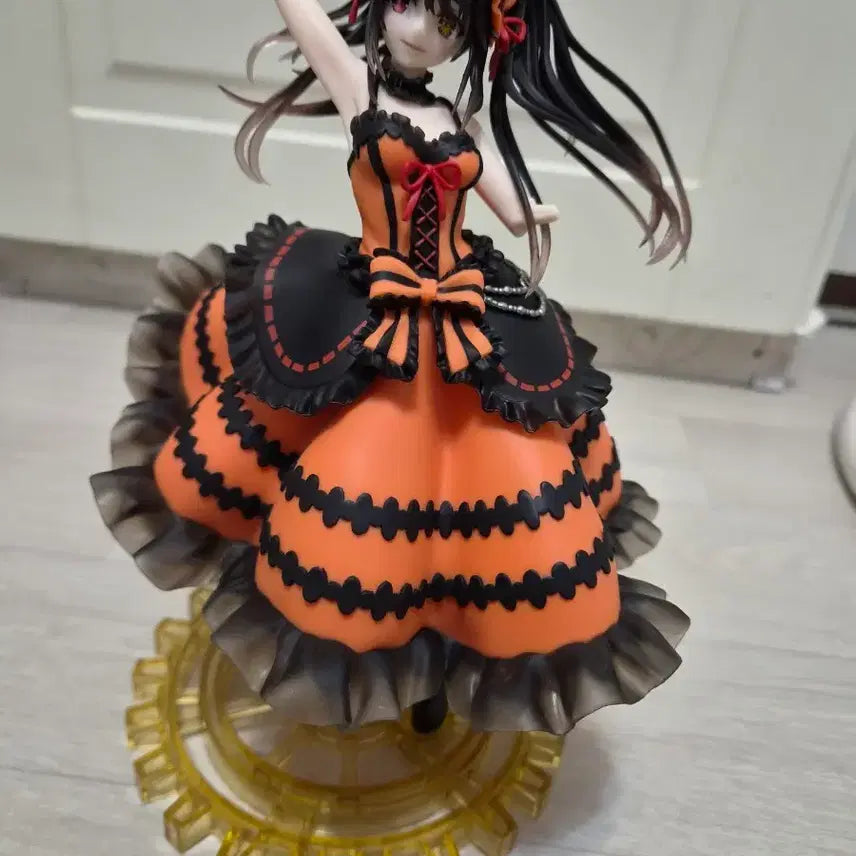 [BUNJANG] Date A Live Tokisaki Kurumi Figure (Missing Arm) / 토키사키 쿠루미 피규어 (팔없음)