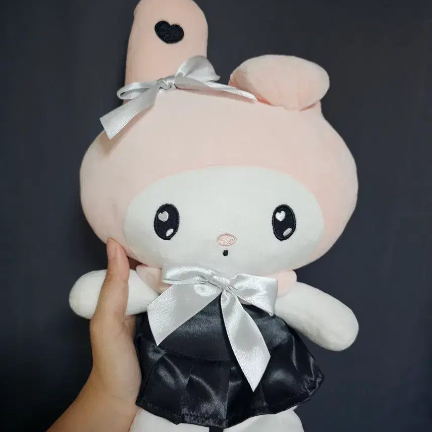 [BUNJANG] My Melody Black Heart Medium Plush / 마이멜로디 블랙하트 중형 인형