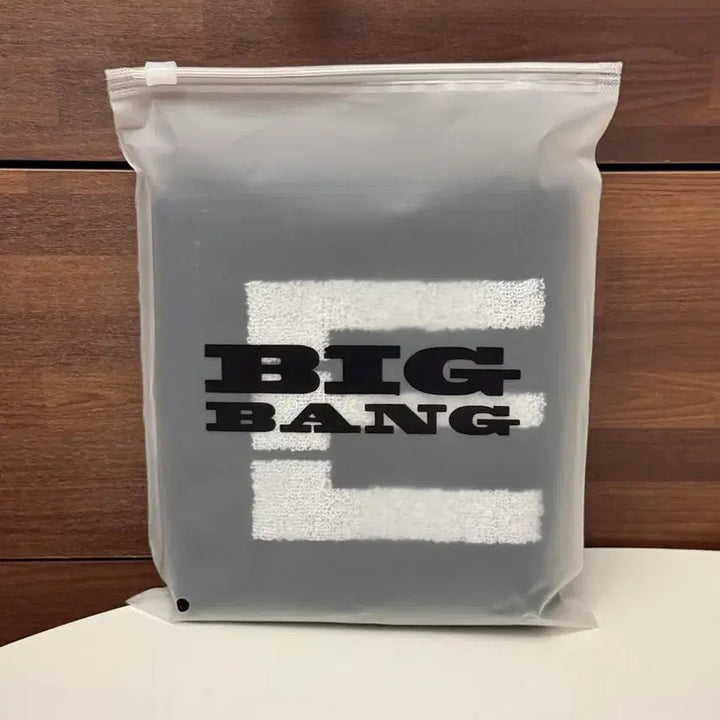 [BUNJANG] BIGBANG 20th Anniversary Media Exhibition Long Towel Slogan Piano / 빅뱅 20주년 기념 미디어 전시회 롱 타월 슬로건 피아노