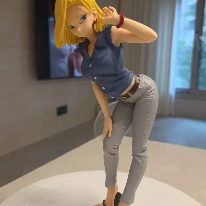 [BUNJANG] Dragon Ball Android 18 Figure (No Box) / 드래곤볼 인조인간 18호 피규어 (노박스)