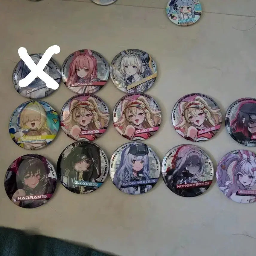 [BUNJANG] Nikke Goods Set of 13 Badges / 니케 굿즈 뱃지 13종팝니다