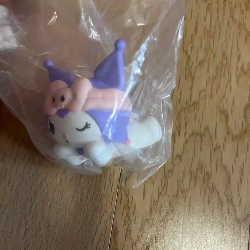 [BUNJANG] Kuromi Gacha Figure / 쿠로미 가챠