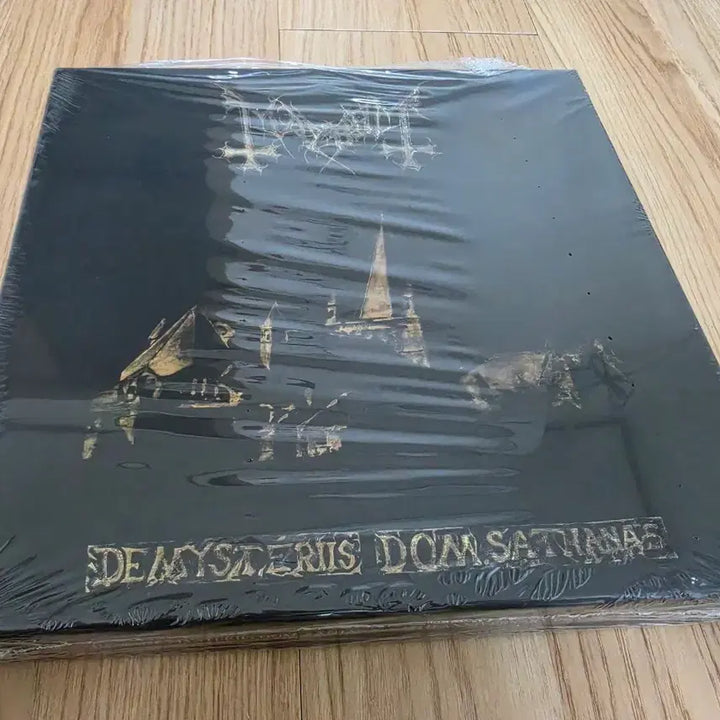[BUNJANG] Mayhem De Mysteriis Dom Sathanas 25th Anniversary CD Box Set (Sealed) / Mayhem De mysteriis Dom sathanas 25주년 CD 박스셋 미개봉