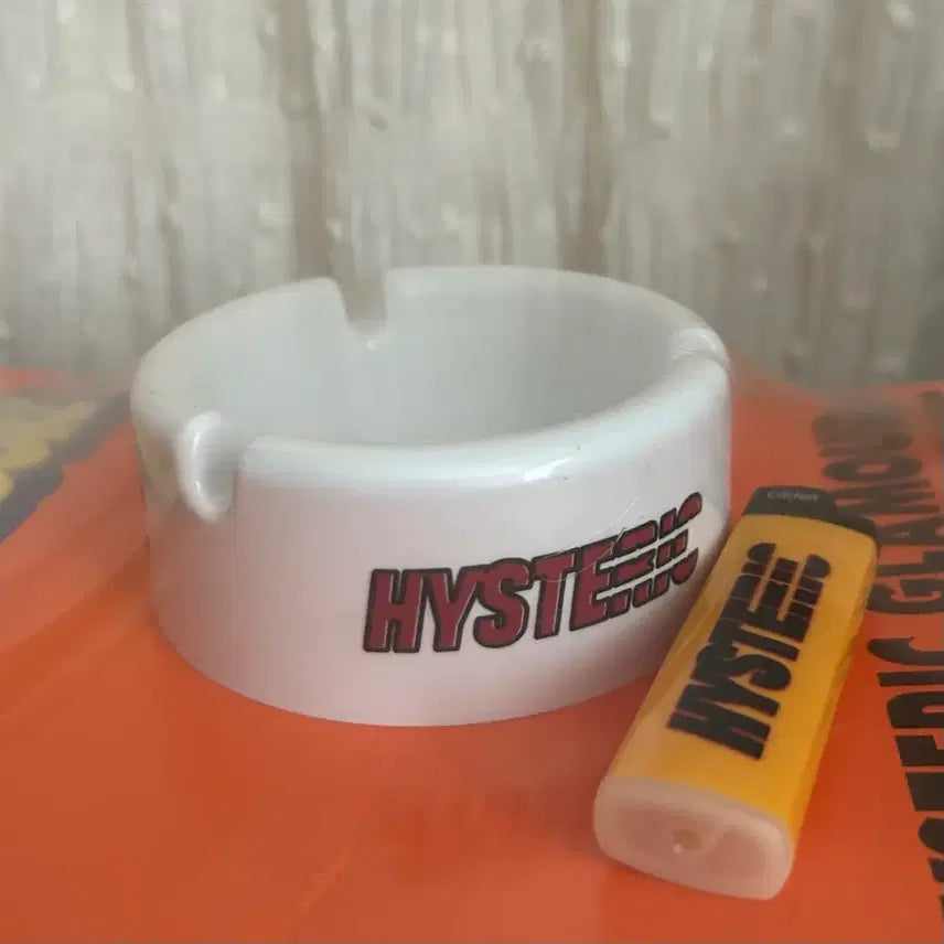 [BUNJANG] Hysteric Glamour Ashtray and Lighter Set / 히스테릭 글래머 Hysteric Glamour 재떨이 라이터 세트