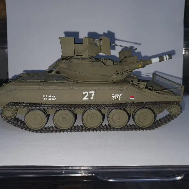 [BUNJANG] M551 Sheridan Tank Plastic Model Kit / M551 쉐리단 탱크 프라모델