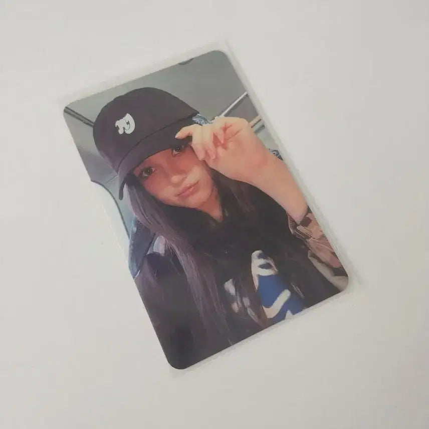 [BUNJANG] NewJeans Danielle Get Up Bunny Beach Bag Ver. Photocard / 뉴진스 다니엘 Get Up Bunny Beach Bag Ver.