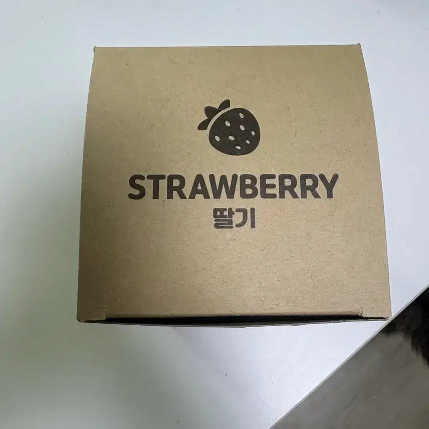 [BUNJANG] Blue Archive Strawberry Picnic Goods Box / 블루아카이브 스트로베리 피크닉 굿즈