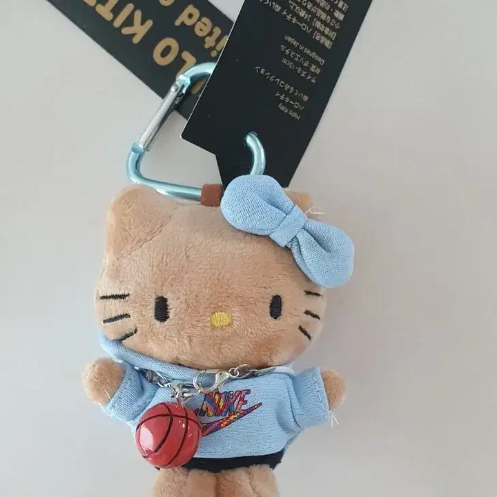 [BUNJANG] Nike x Hello Kitty Basketball Charm Doll Keychain / 나이키 헬로키티 인형 키링