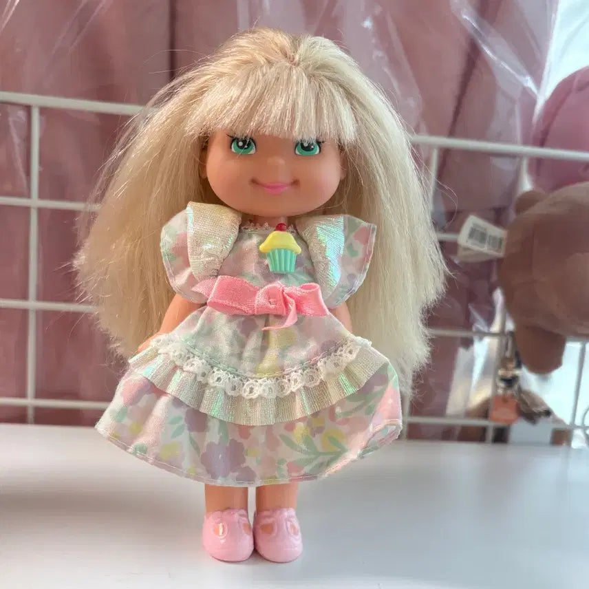 [BUNJANG] Vintage Cherry Muffin Doll / 빈티지체리메리머핀돌 체리머핀인형 빈티지인형 빈티지돌