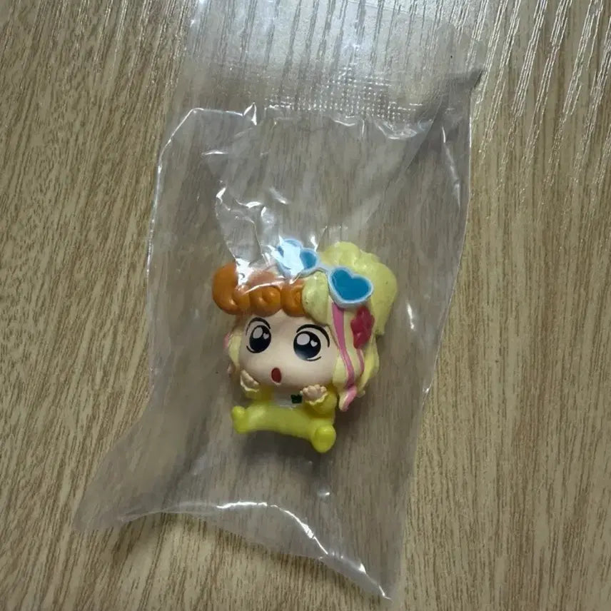 [BUNJANG] Bandai Gacha Gal Shin-chan (Nene) Sealed / (미개봉) 반다이 가챠 갸루 짱구 (짱아)