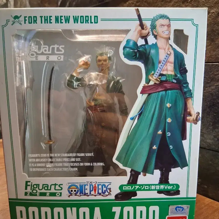 [BUNJANG] Bandai Figuarts ZERO Roronoa Zoro New World Ver. 2011 (Pre-owned, Unsealed) / 원피스 피규어아츠ZERO 조로 신세계 Ver 반다이 2011 구판 @개봉 미전시@