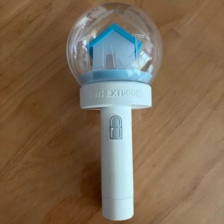 [BUNJANG] BOYNEXTDOOR Official Lightstick Woonder Stick / 보넥도 응원봉 원더스틱