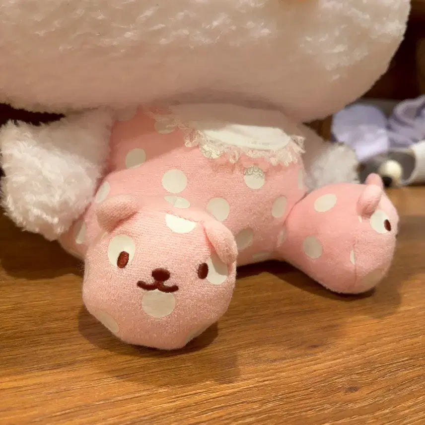 [BUNJANG] Vintage Sanrio Hello Kitty Large Head Plush Doll / 고전 산리오 헬로키티 큰 왕대두 핑크 도트 곰돌이 인형