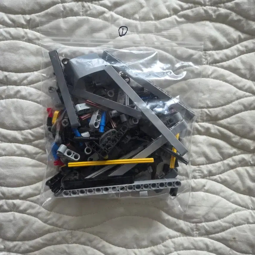 [BUNJANG] LEGO Technic Bugatti Bolide 42151 / 레고 테크닉 부가티 볼리드 42151