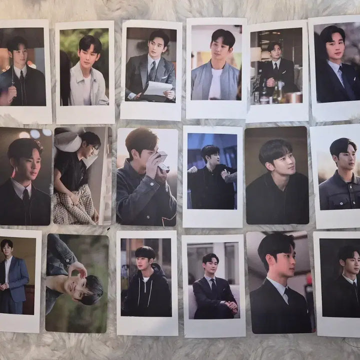 [BUNJANG] Kim Soo Hyun Photocard Set (33 pcs) / 김수현 포토카드 세트 33장