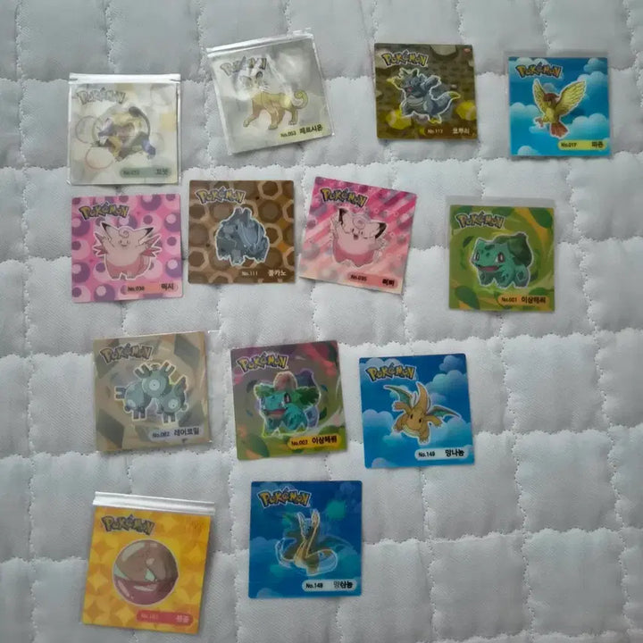 [BUNJANG] Pokemon Lenticular Pokemon Stickers Bundle Set / 포켓몬 렌티큘러 포켓몬 띠부씰 스티커 일괄