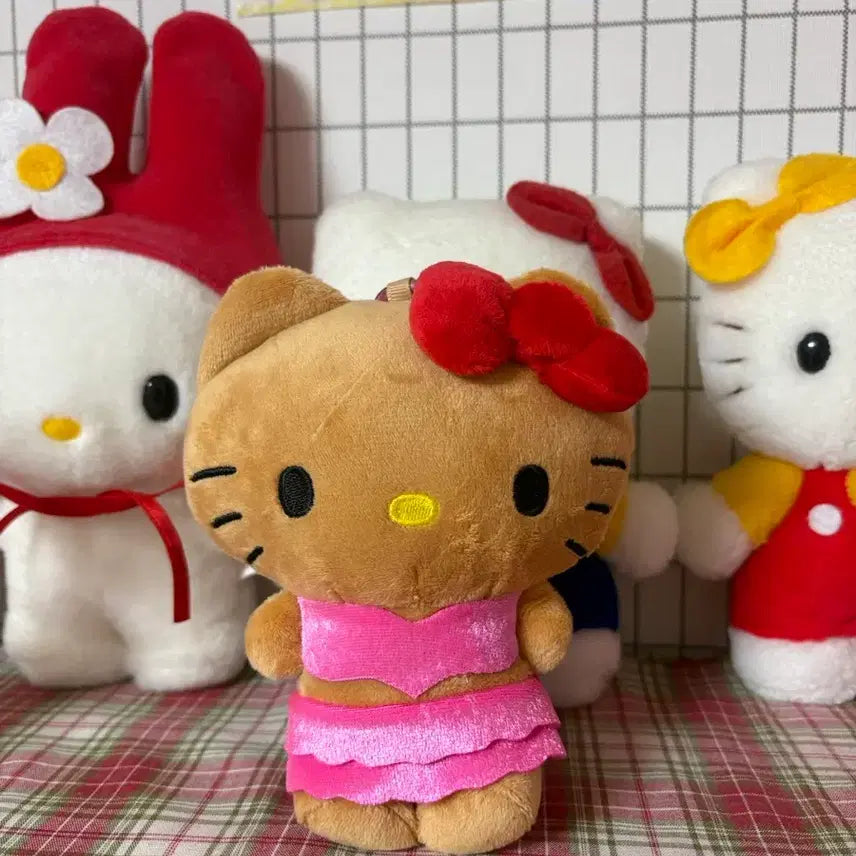 [BUNJANG] Tanning Kitty Plush / [새상품] 태닝 키티 인형