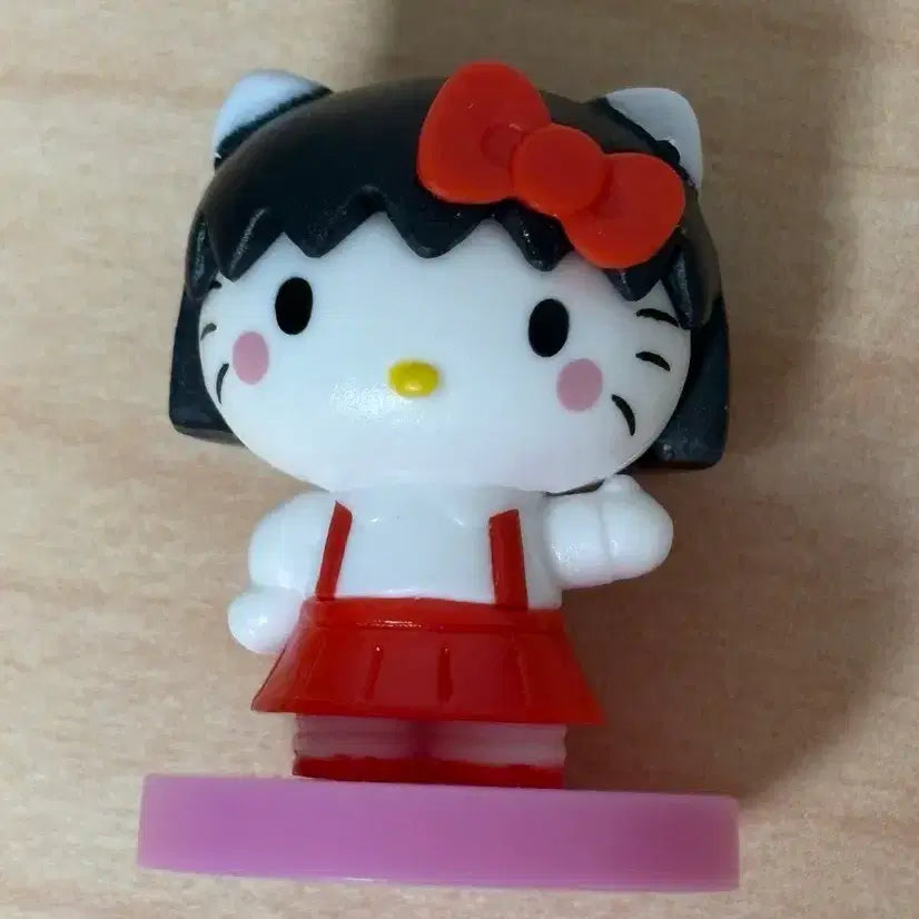[BUNJANG] Sanrio Hello Kitty Maruko Choco Egg Figure / 산리오 헬로키티 마루코 초코에그