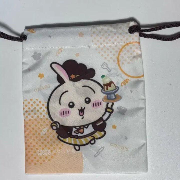 [BUNJANG] Chikawa x Cocos Restaurant Rabbit Special Edition Item / 코코스 레스토랑x치이카와 특전 우사기