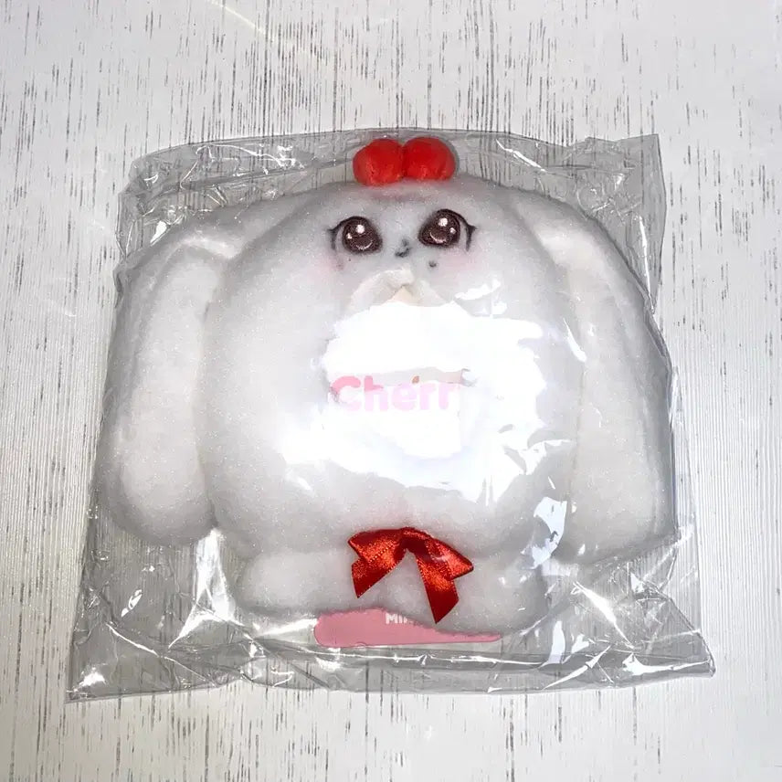 [BUNJANG] IVE Mini Brr Pop-up Store Cherry Lightstick Cape Jang Wonyoung Liz Gaeul An Yujin Rei Leeseo (Sealed) / 미개봉)아이브 미니브 팝업 체리 응원봉 케이프 장원영 리즈 가을 안유진 레이 이서