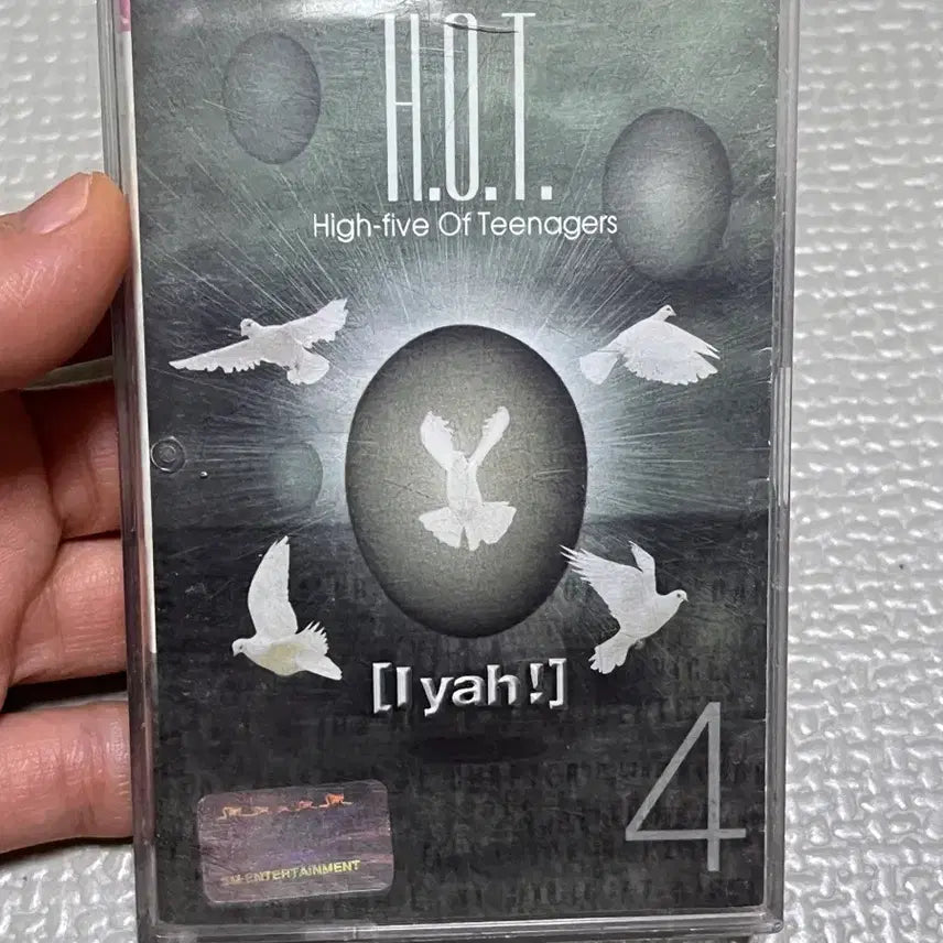 [BUNJANG] H.O.T. I yah! 4th Album Cassette Tape / H.O.T. 4집 앨범 [I yah!] 카세트 테이프 에이치오티 아이야 앨범
