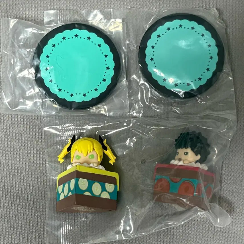 [BUNJANG] Kaiju No. 8 Cake Gacha Kafka &amp; Kikoru / 괴수8호 케이크 가챠 카프카+키코루