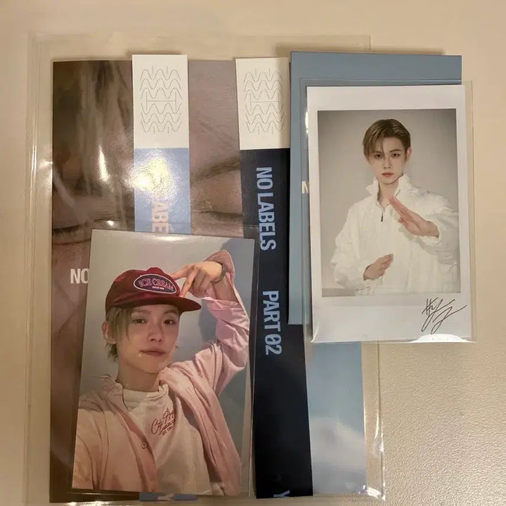 [BUNJANG] TXT Yeonjun Ice Cream Event Photocard Polaroids Bundle Set / 투바투 연준 아이스크림 공방세트 포카 폴라 양도