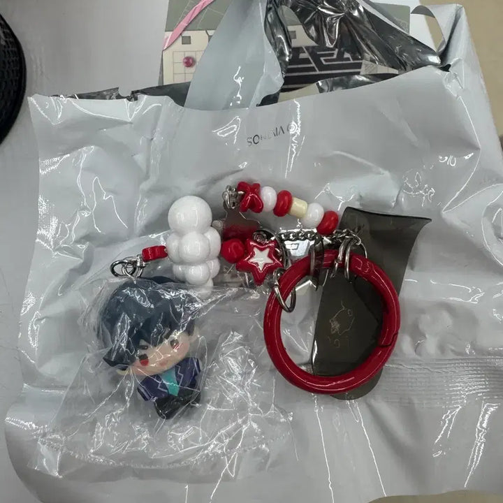 [BUNJANG] Alien Stage A-Stage School Stage Rice Grain Charm Keychain Ivan / 에일리언스테이지 에이스테 스쿨스테 쌀알 참 키링 이반