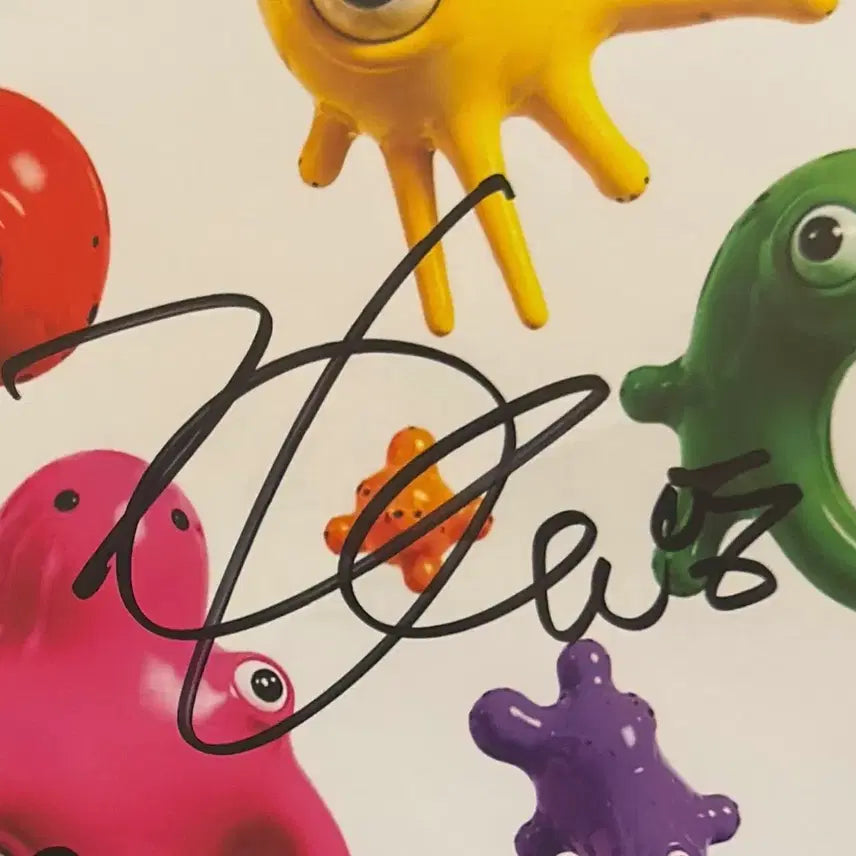 [BUNJANG] Signed Poster Featuring Jung Da-bin, Do Young-seo, Kang Chae-yun, and Kim Hye-young / 배우 정다빈, 도영서 외 친필 싸인 포스터 260829