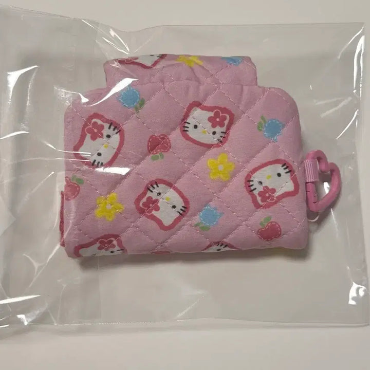 [BUNJANG] Sanrio Quilted Hello Kitty Wallet / 산리오 모두의 퀼트 헬로키티 키티 지갑
