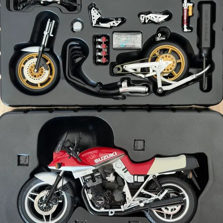 [BUNJANG] Demonstration Suzuki Katana &amp; Yoshimura Tuning Parts 1/12 Scale Model Kit / 데몬스트레이션 스즈키 카타나 &amp; 요시무라 튜닝 파츠 1/12 스케일