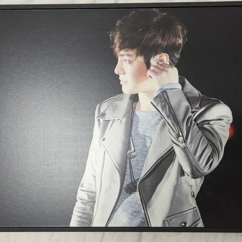 [BUNJANG] Hyeokyeogwangjeon Fltoo Hwanghee Framed Art / 현역가왕 플투  환희 액자
