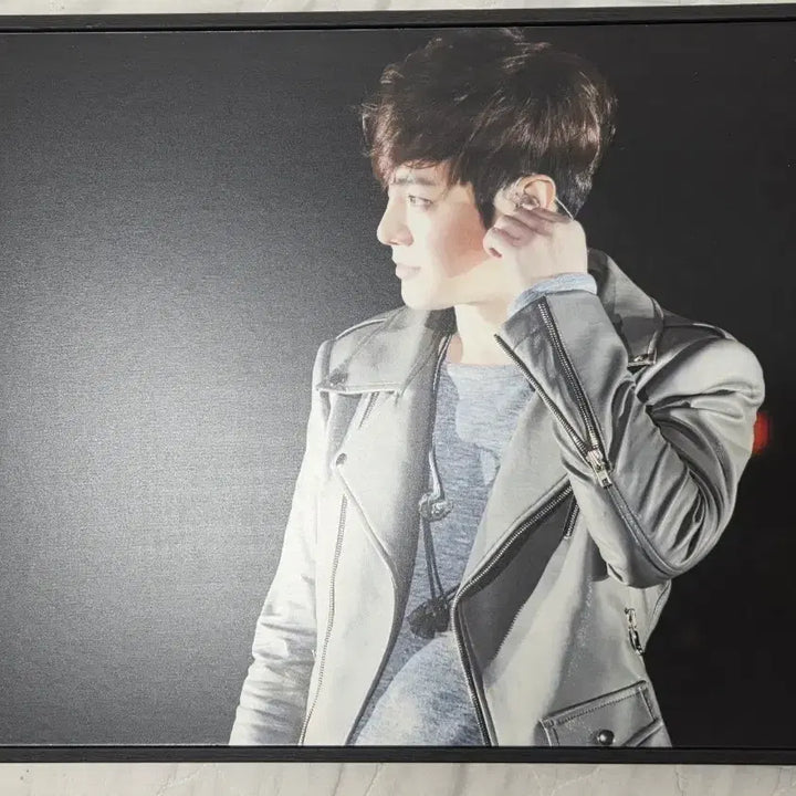[BUNJANG] Hyeokyeogwangjeon Fltoo Hwanghee Framed Art / 현역가왕 플투  환희 액자