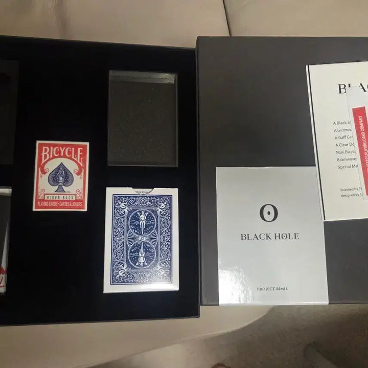 [BUNJANG] Black Hole Magic Trick First Edition + PH Edition Clear Deck + Black Hole Refill Case / 블랙홀 마술도구 초판버전+ph에디션 클리어덱+블랙홀 리필케이스
