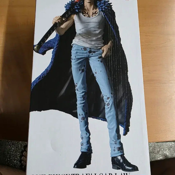 [BUNJANG] Bandai Premium Roronoa Zoro Anime Version Figure / 반다이 프리미엄 로우피규어