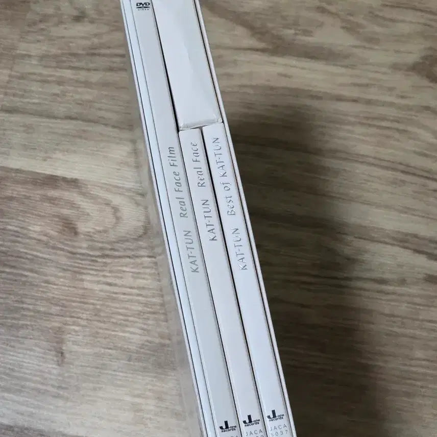 [BUNJANG] KAT-TUN Real Face Limited Edition Box Set / KAT-TUN 캇툰 Real Face 완전한정박스