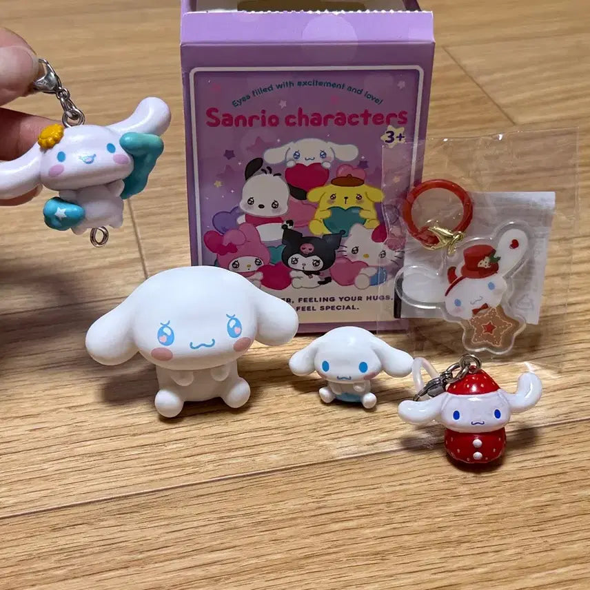 [BUNJANG] Sanrio Cinnamoroll Keychain 5-Piece Set / 산리오 시나모롤 키링 5종 세트