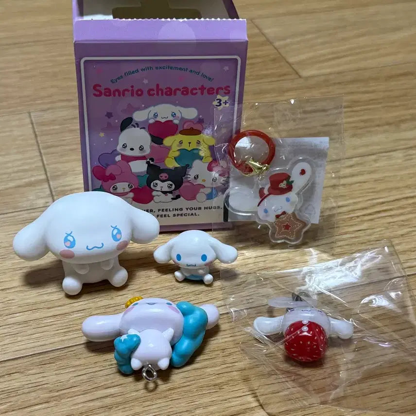 [BUNJANG] Sanrio Cinnamoroll Keychain 5-Piece Set / 산리오 시나모롤 키링 5종 세트