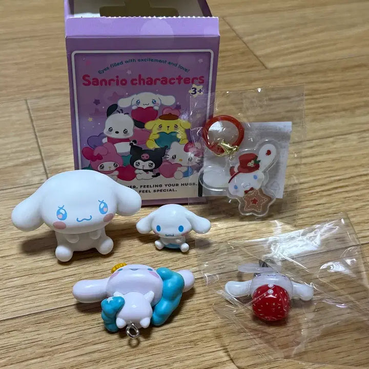 [BUNJANG] Sanrio Cinnamoroll Keychain 5-Piece Set / 산리오 시나모롤 키링 5종 세트