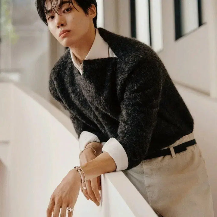 [BUNJANG] Esquire Magazine October 2023 Issue featuring Choo Young Woo / (새상품)<중증외상센터><견우와 선녀> 추영우님 표지인 에스콰이어 잡지양도