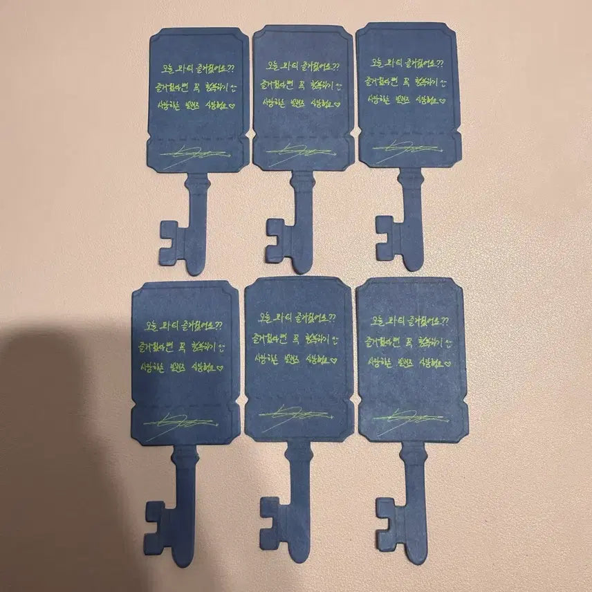 [BUNJANG] Xdinary Heroes XH Fanmeeting Ticket Confetti Odd Set (6 pcs) / 엑스디너리히어로즈 엑디즈 팬미팅 티켓 컨페티 오드 6장