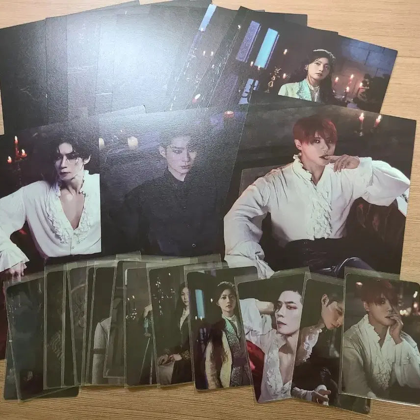 [BUNJANG] Dracula 10th Anniversary Musical OST Limited Edition Postcard + Photocard Set / 뮤지컬 드라큘라 10주년 OST 엽서 + 초한 한정 포토카드 세트