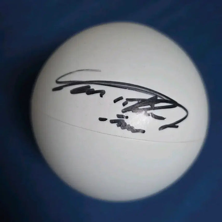 [BUNJANG] Taemin SHINee Signed Ball The Shining 2018 / 샤이니 태민 싸인 볼 더샤이닝 2018