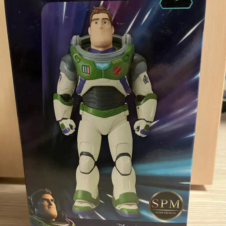 [BUNJANG] Pixar Buzz Lightyear Figure (Alphasuit Stand Version) / 버즈라이트이어 피규어