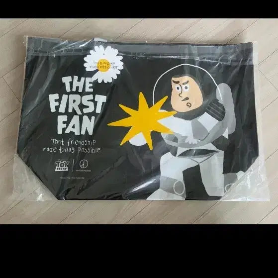 [BUNJANG] PEACEMINUSONE x Toy Story Buzz Lightyear Reusable Bag / 피스마이너스원 토이스토리 버즈 리유저블백 최저가 팝니다!