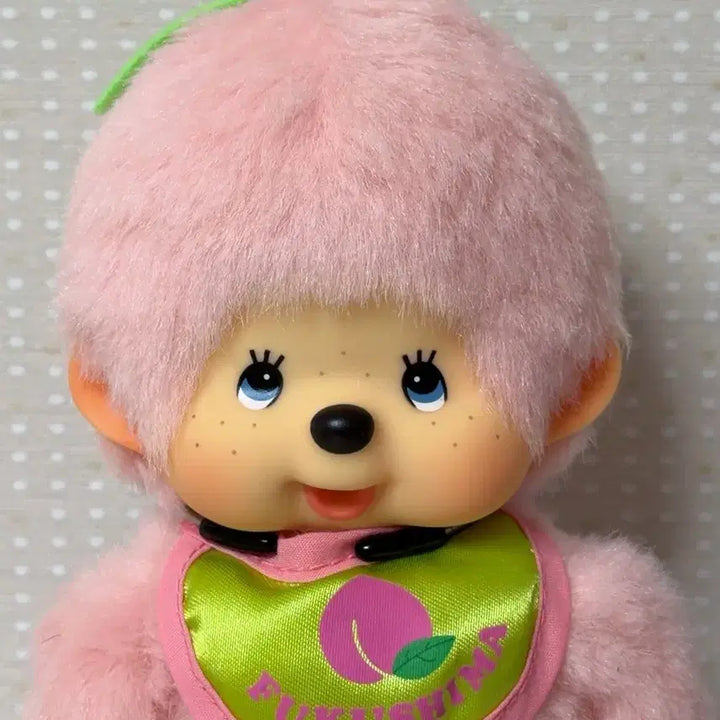 [BUNJANG] Limited Edition Peach Monchhichi Doll / 지역한정 복숭아 몬치치
